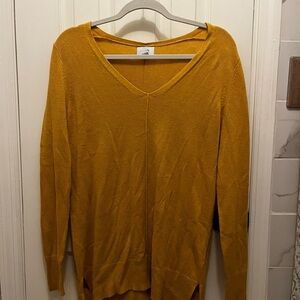Old Navy Women's V-Neck Sweater in Mustard Yellow